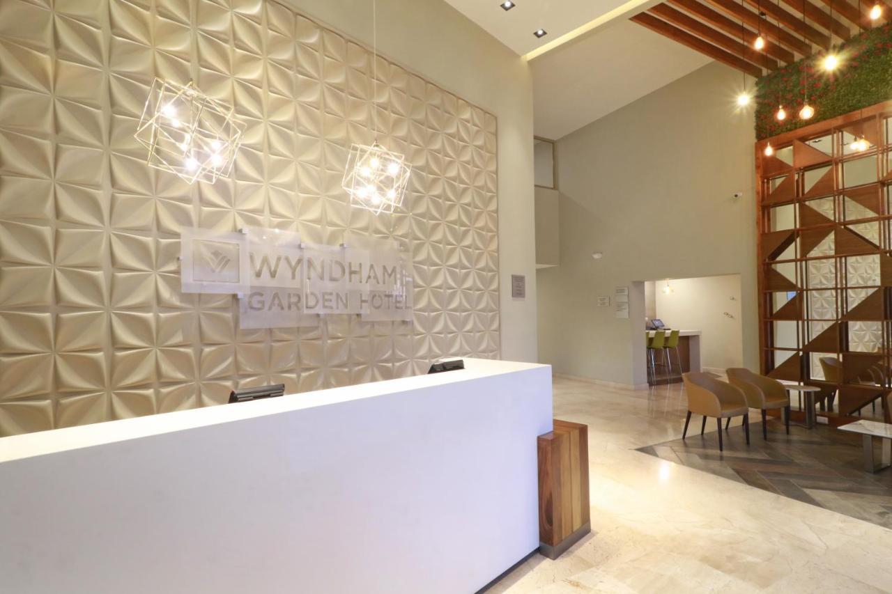 Hotel Wyndham Garden Valle Real 3*